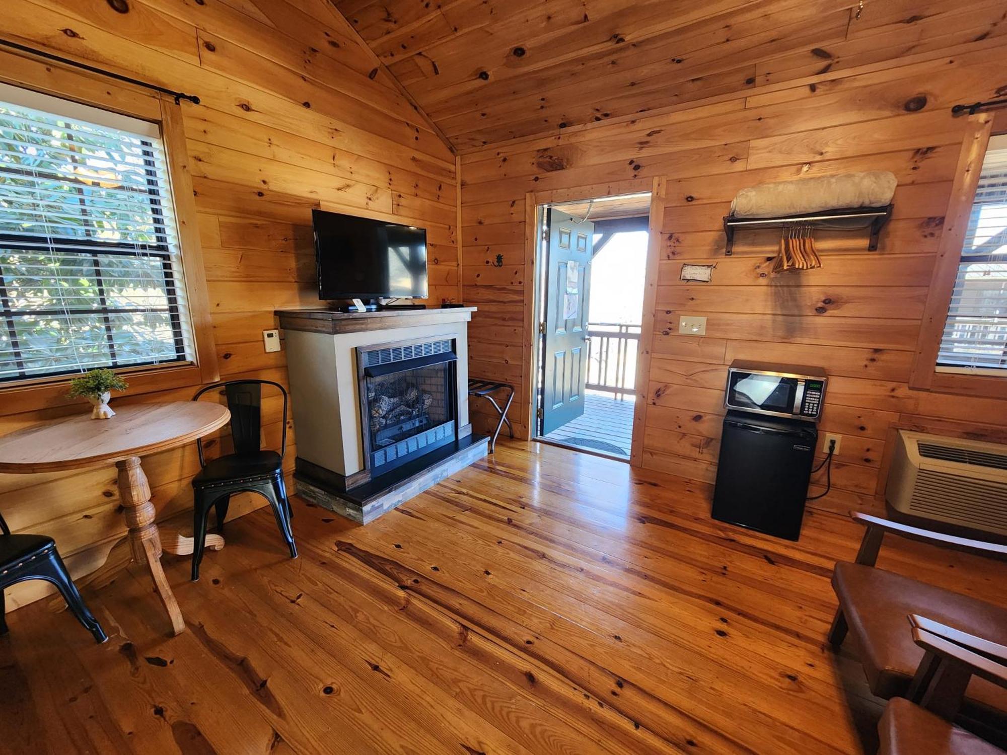 Tellico Plains Lodge At Tellico מראה חיצוני תמונה